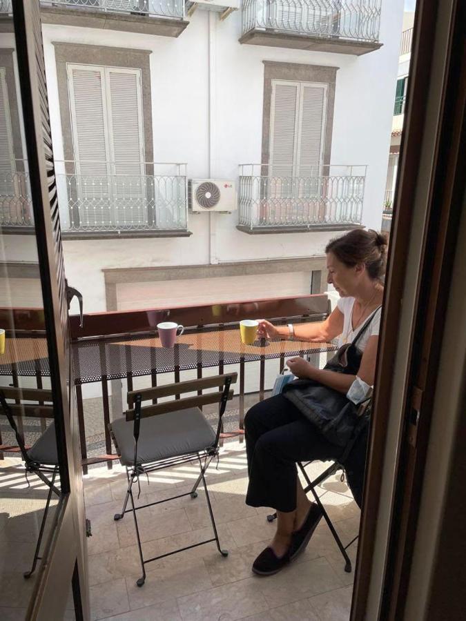 Central Funchal Apartment - Garden - Free Parking & Ac Luaran gambar